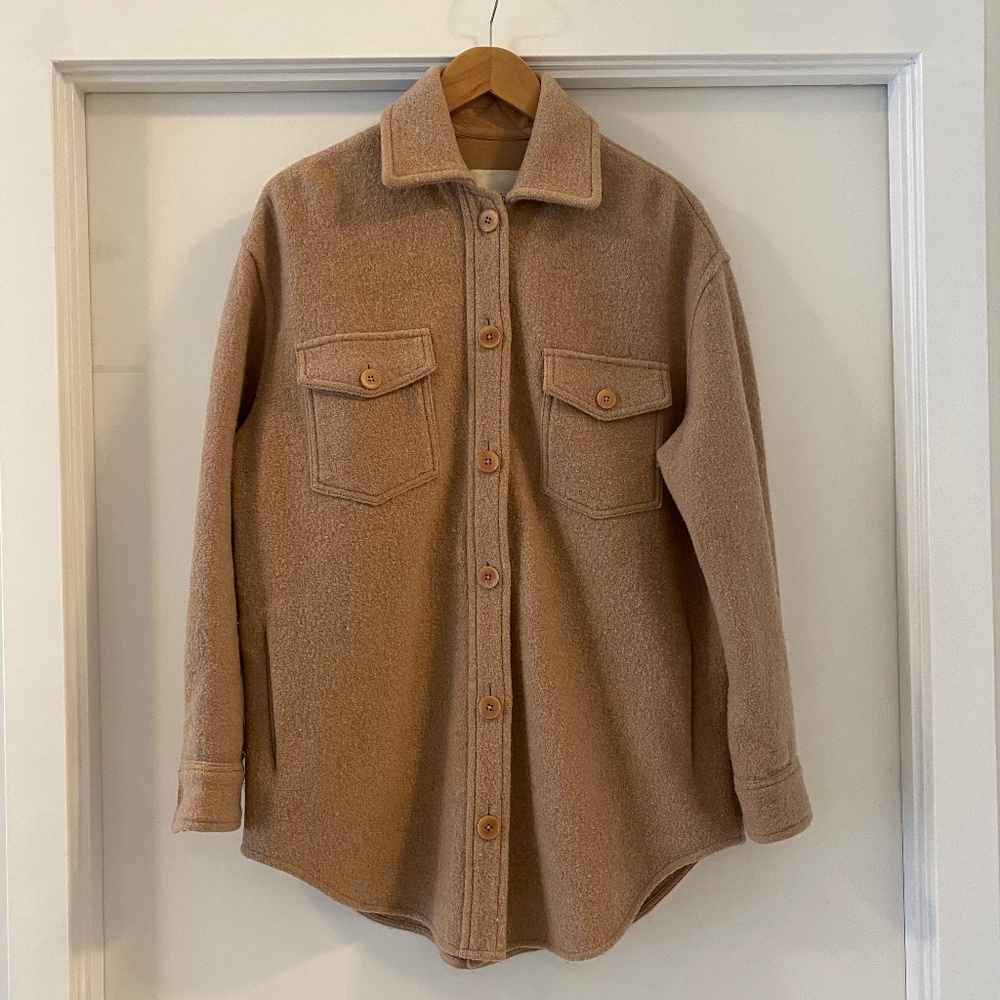 Aritzia Wilfred Free Ganna Shirt Jacket - Medium